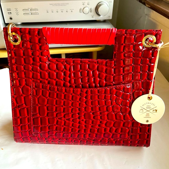 NWT Authentic Matmazel designed 3 pockets red hand /shoulder bag . - Picture 9 of 12